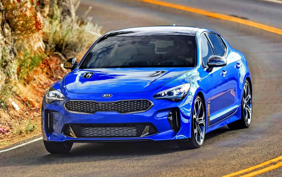  Kia Stinger GT AWD (CK) 2017 года  (NA) (фото 4 из 42)